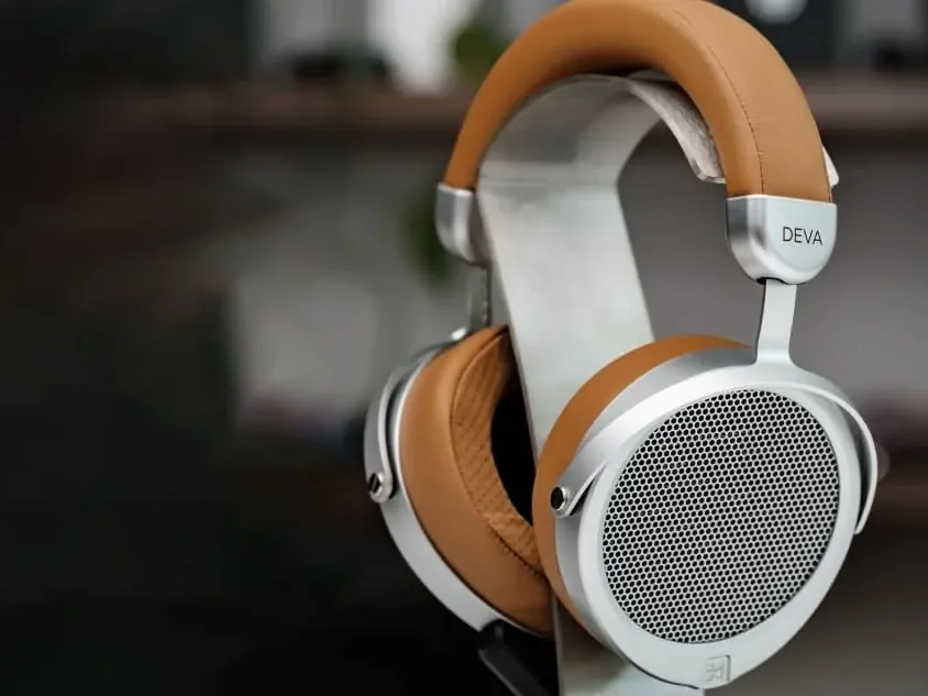 Headphones & gadgets from top brands